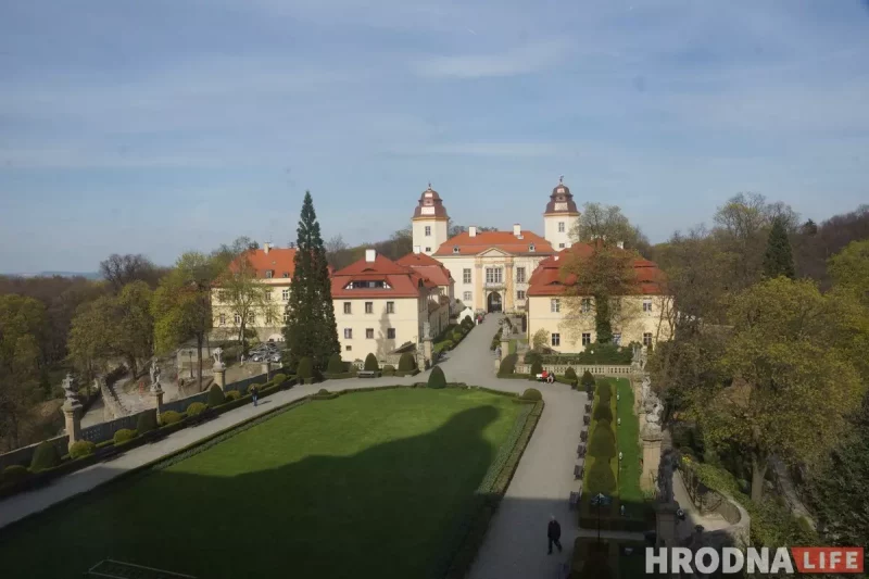 Путешествия на весну: 5 мест, которые стоит посетить прямо сейчас - с визой или без