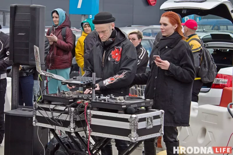 Пробег, конкурсы и электромобили. В Гродно открыли мотосезон 2022