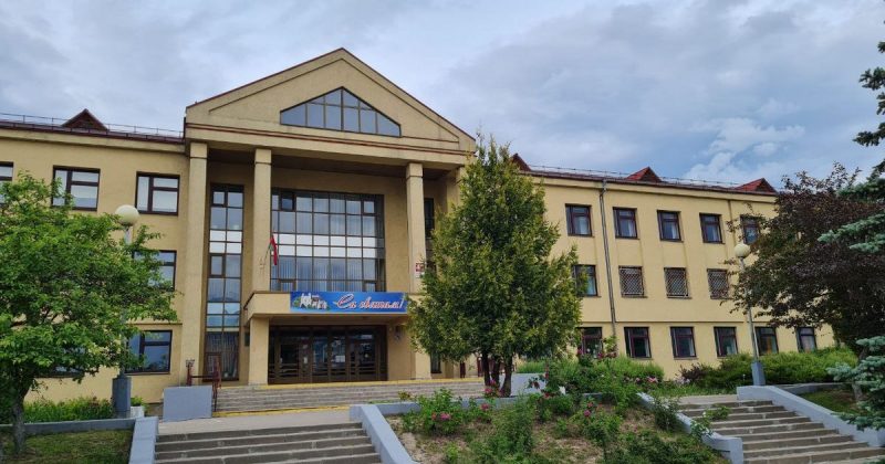 “Гэта дыскрымінацыя па нацыянальнай прыкмеце”. Што бацькі і дзеячы польскай меншасці кажуць пра русіфікацыю школаў у Гродне і Ваўкавыску