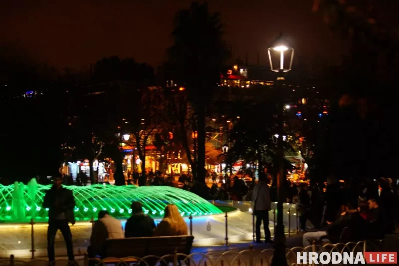 Путешествия на весну: 5 мест, которые стоит посетить прямо сейчас - с визой или без