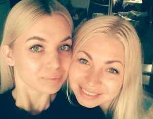 Без абцасаў з Лесяй і Ланай Руднікамі. Леся расказала аб сваёй працы, а Лана - як расла дзяўчынка, што сёлета стала "Еўрапейцам году"