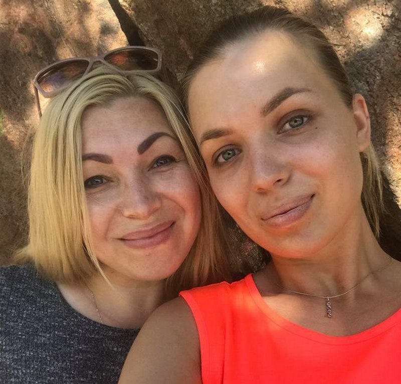 Без абцасаў з Лесяй і Ланай Руднікамі. Леся расказала аб сваёй працы, а Лана - як расла дзяўчынка, што сёлета стала "Еўрапейцам году"