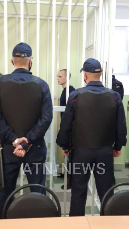 У Гродне пачалі судзіць Мікалая Аўтуховіча і яго “паплечнікаў”. Ім можа пагражаць растрэл (абноўлена)