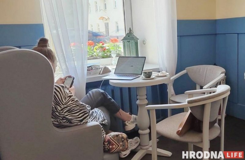 Дзе ў кавярнях Гродна папрацаваць з ноўтбукам. Глядзіце месцы ў цэнтры горада ПРосто кофе