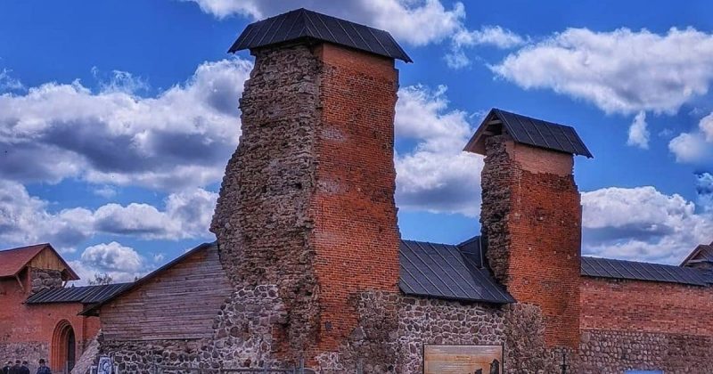 У Крэўскім замку знайшлі балістычнае ядро. Пра што расказала знаходка