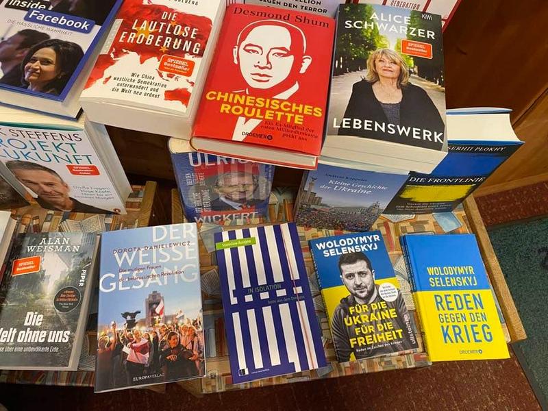 “Белы спеў” адважных жанчын. У Германіі вышла кніга з гісторыямі беларусак. Сярод іх ёсць гарадзенкі