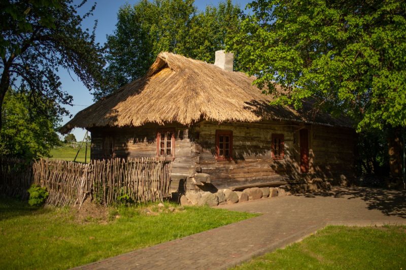 Ян і Цэцылія, плошча Герояў і беларускі Праванс: што хаваюць вёскі і мястэчкі над Нёманам