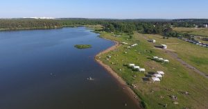 Нож, тарелка и вилка из тростника. Почему запрет на пластиковую посуду в Беларуси не спасет природу