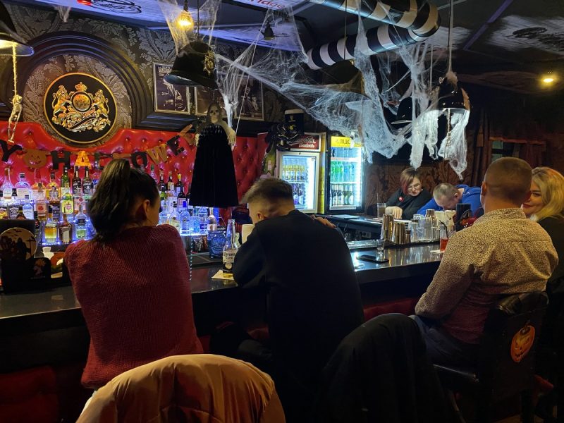 Бар Лондон Хэллоуин