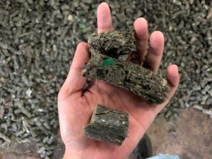 У Гродне будуць вырабляць RDF-паліва са смецця. Эколагі супраць такой тэхналогіі, а ўлады - за RDF-топливо. Фото: cleanbin.ru