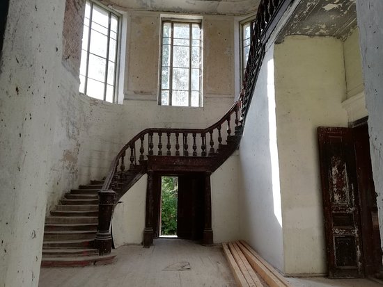 У Гродне ліквідуюць фонд. Яго стваральнікі спрабавалі аднавіць сядзібу ў Жалудку Усадьба в Желудке. Фото www.tripadvisor.ru