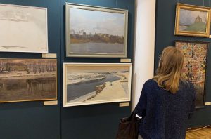 Выставка "Гродно сам и о себе". Фото: Telegram-канал "Туси в Гродно"