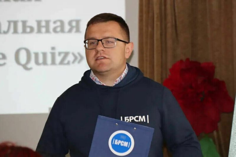 Неабыякавы БРСМ і актывіст кампартыі. Што за грамадзяне пікетавалі пад консульствам Польшчы супраць закрыцця "Бераставіцы"