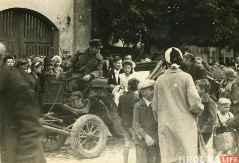 Свадьба во время оккупации: свадебные фотографии гродненцев времен войны показал Руслан Кулевич