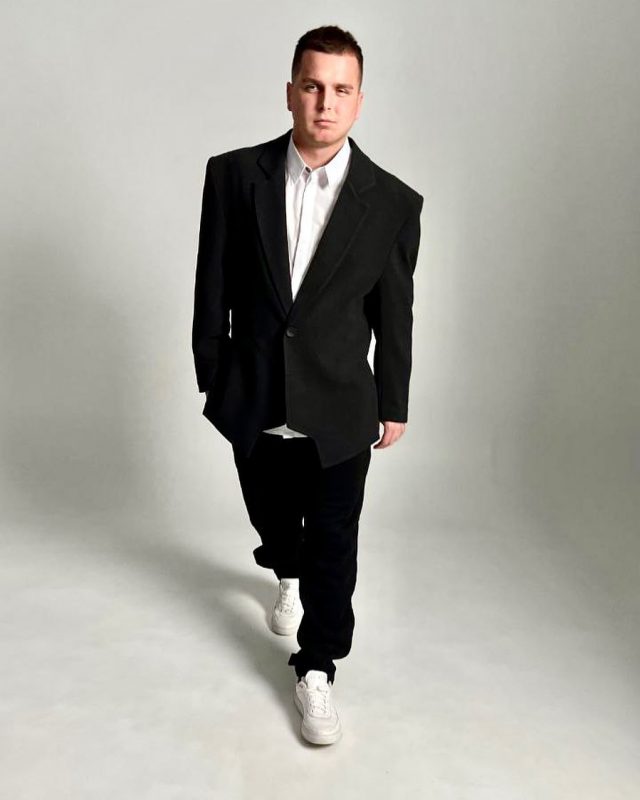 Яшчэ адзін гродзенскі брэнд адкрыў у цэнтры фірмовую краму: прадаюць мужчынскую і жаночую вопратку