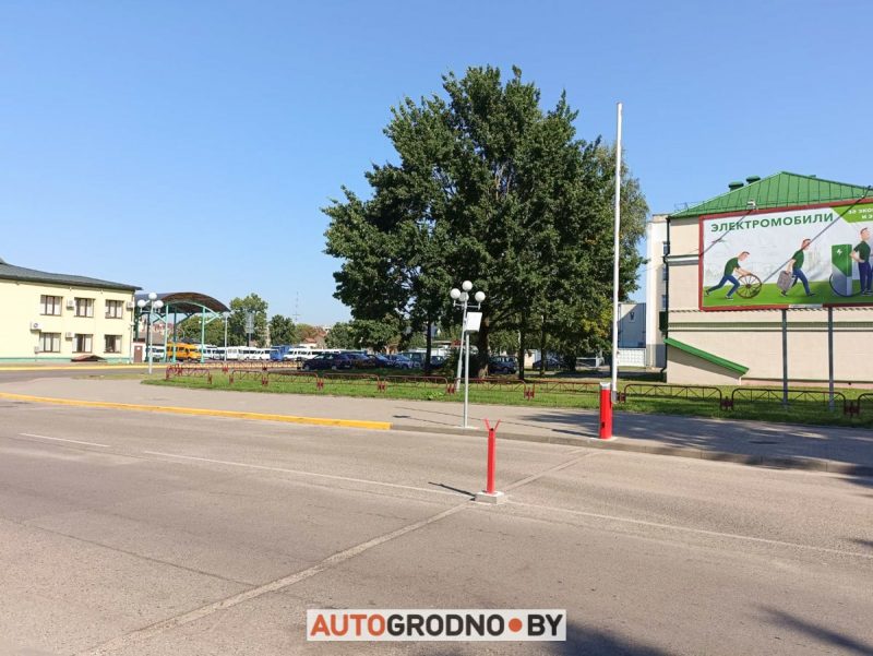 В центре Гродно появились три новых шлагбаума: где и зачем