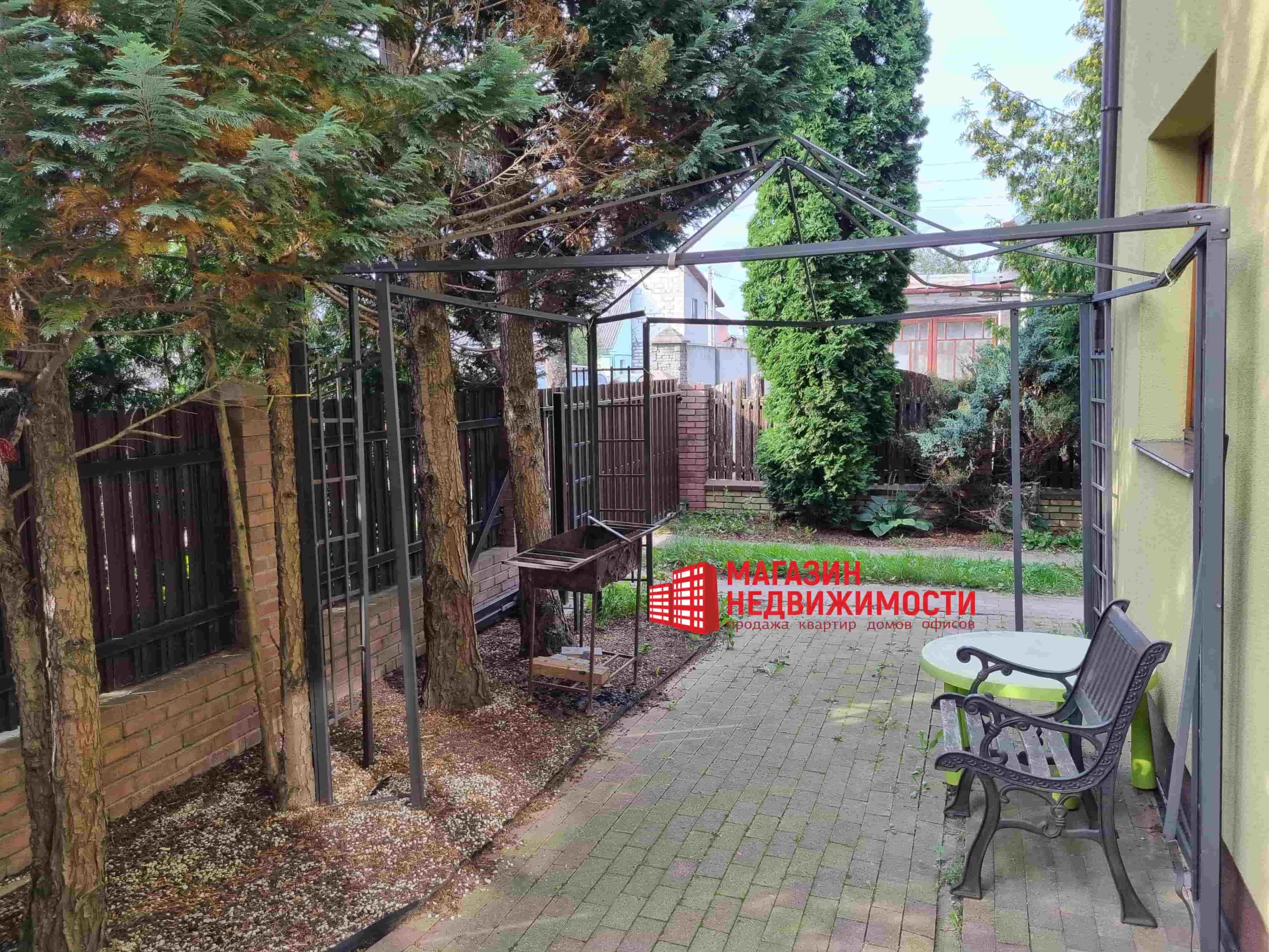 Участак у доме на Палесціне