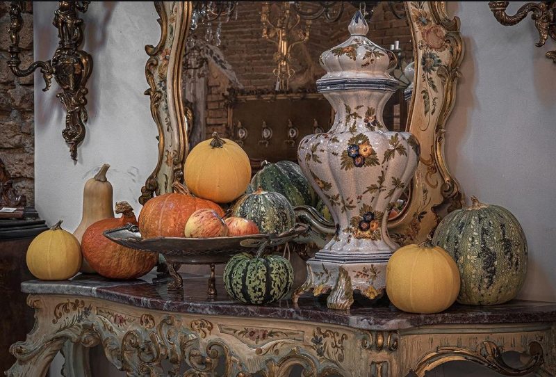 Антиквар - магазин антиквариат в Гродно с винтажными товарами