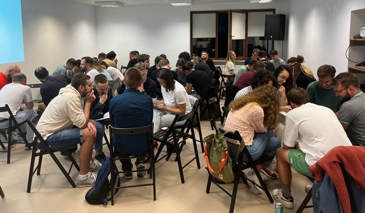 Один из турниров клуба "Что? Где? Когда" в БМХ. Фото из архива Белорусского молодежного хаба