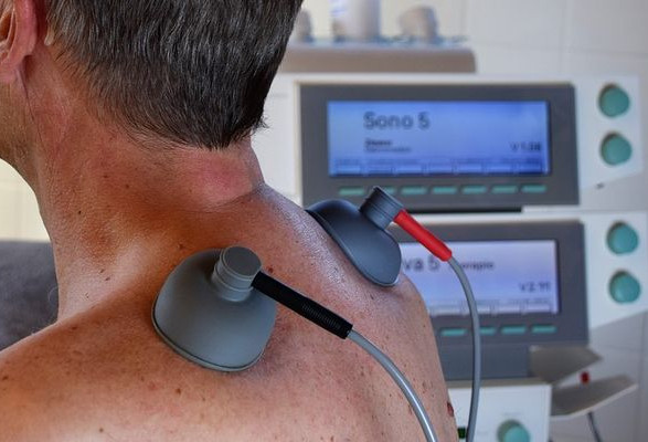 Для гродзенскай бальніцы закупляюць абсталяванне для фізіятэрапіі Фізіятэрапеўтычнае абсталяванн