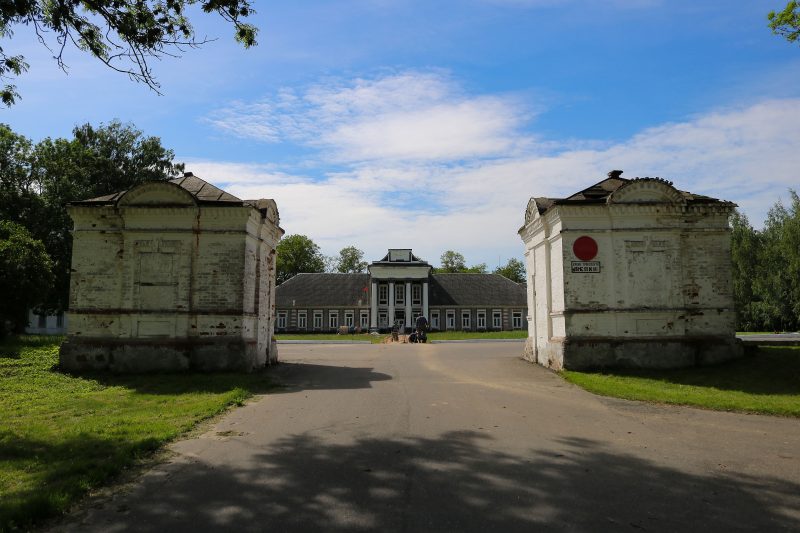 Колхоз имени Мицкевича отремонтировал усадьбу XVIII века, где останавливался король Понятовский