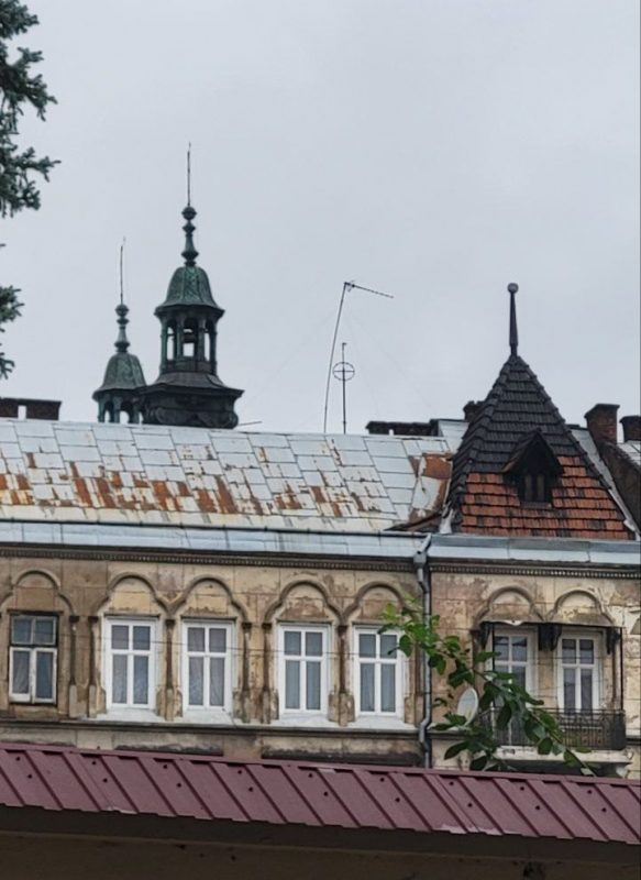 "В Украине во время войны спокойнее, чем в Грузии без войны". Активист, волонтер и гей рассказал о своей Украине