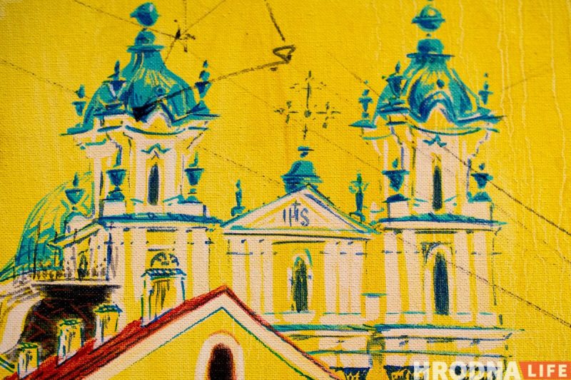 “Ёсць пагорак, з якога бачна Брэст”. Гродзенскі мастак-эмігрант паехаў у Цярэспаль, каб намаляваць Беларусь - і зрабіў выставу