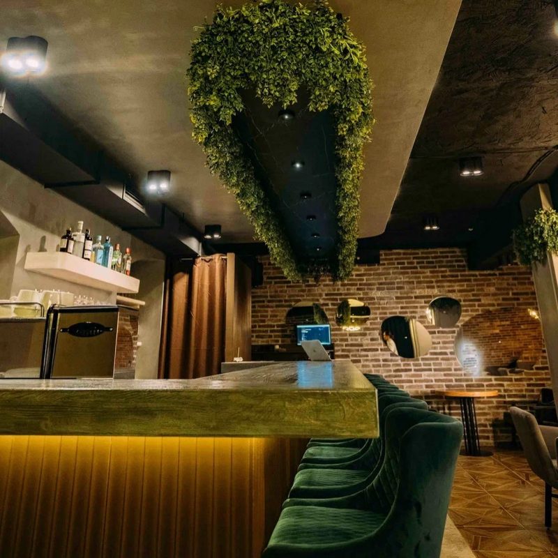 В центре Гродно открылся новый караоке-клуб - с едой и кальянами