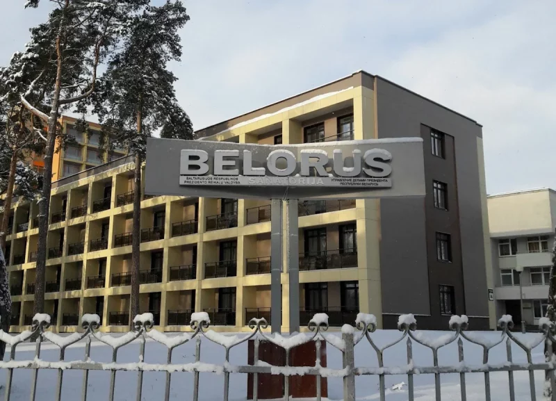 санаторый Беларусь у Друскеніках зімой 2023 страціў дырэктара - ён не можа прыехаць у Літву, бо яму анулявалі від на жыхарства