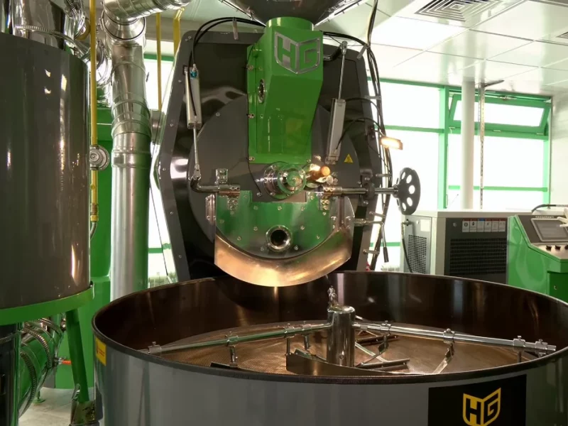 "Дает возможность больше зарабатывать". В Гродно начали обжаривать кофе для заправок