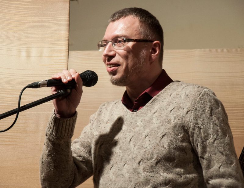 Павел Соловьев - программист, музыкант и поэт из Гродно. Автор книги "Время играет в нас". Источник фото - личная страница в Facebook