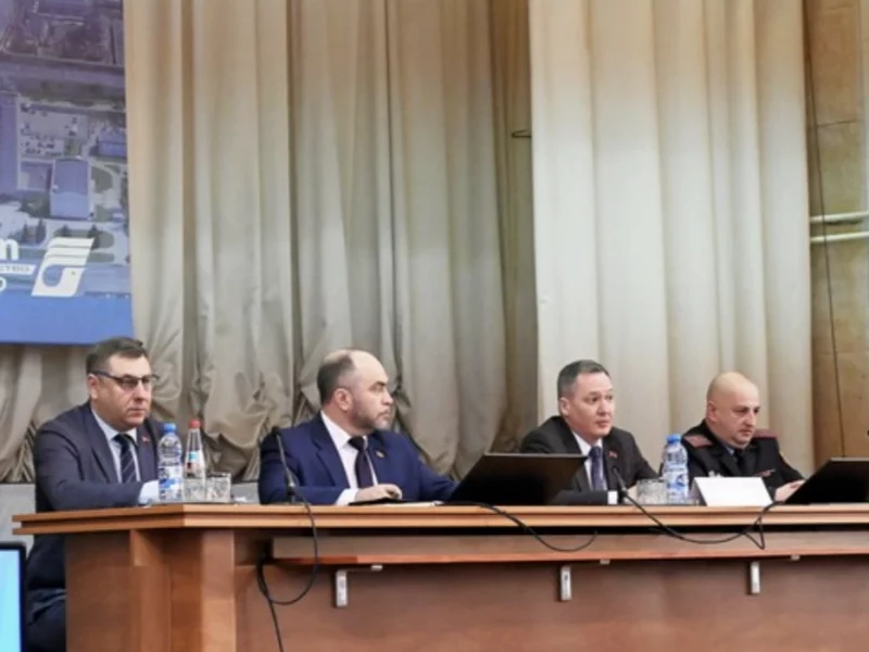 Силовики пришли на "Гродно Азот": рассказали об ответственности за "экстремистские" подписки