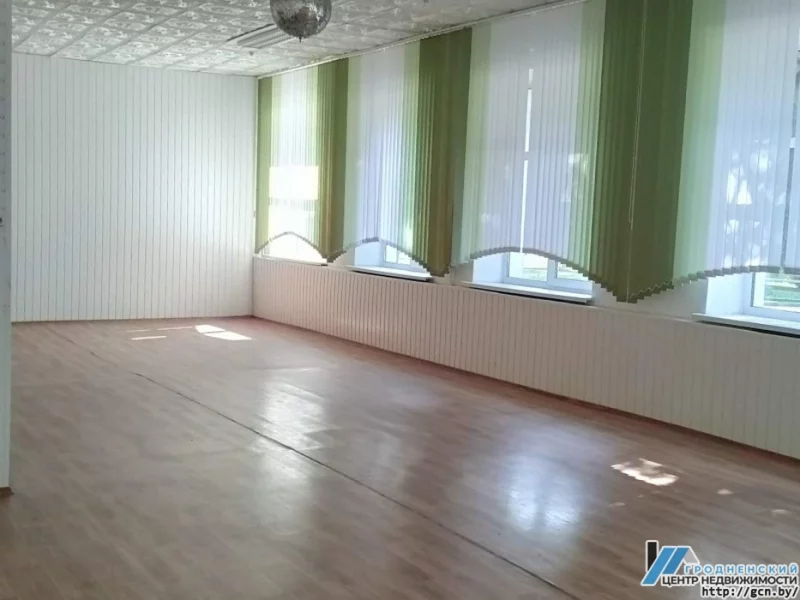 Вместо поликлиники откроют гостиницу. “Прамень” на Горновых выставили на аукцион