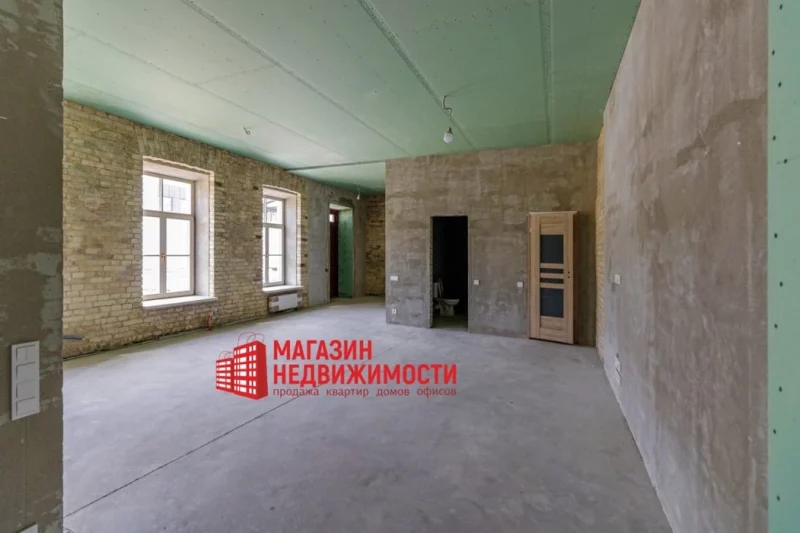 В историческом центре Гродно продают огромную квартиру с винным погребом – за $266 500