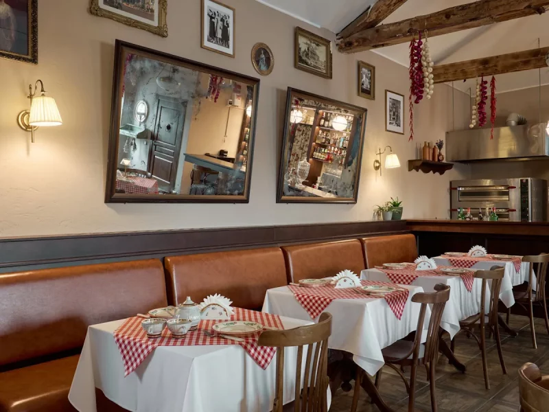 Памятаеце вінны бар "Чырвоным па белым"? Ягоная ўладальніца адкрыла італьянскую кавярню ў Скідалі – і вось як ідуць справы Итальянское кафе NONNA в Скиделе. Фото: hotim-design.by