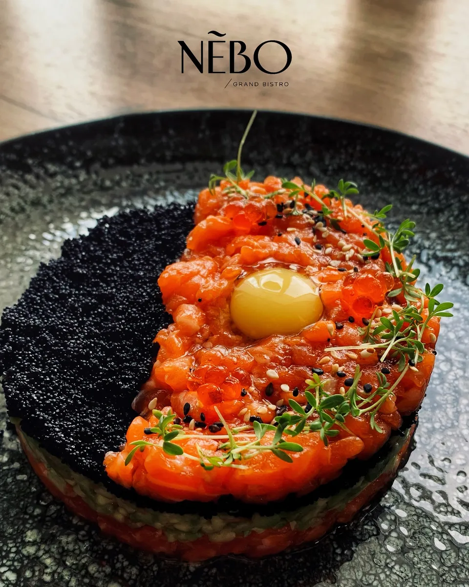 Рэстаран Nebo.