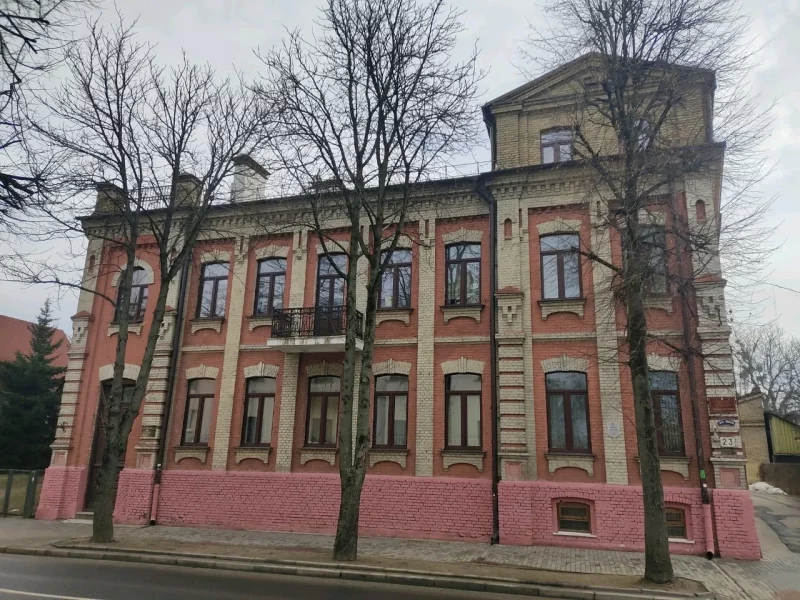 У цэнтры Гродна прадаюць будынак пачатку ХХ ст. Калісьці там было ўпраўленне Міністэрства сувязі