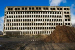 Недабудаваная гасцініца ў Смаргоні.