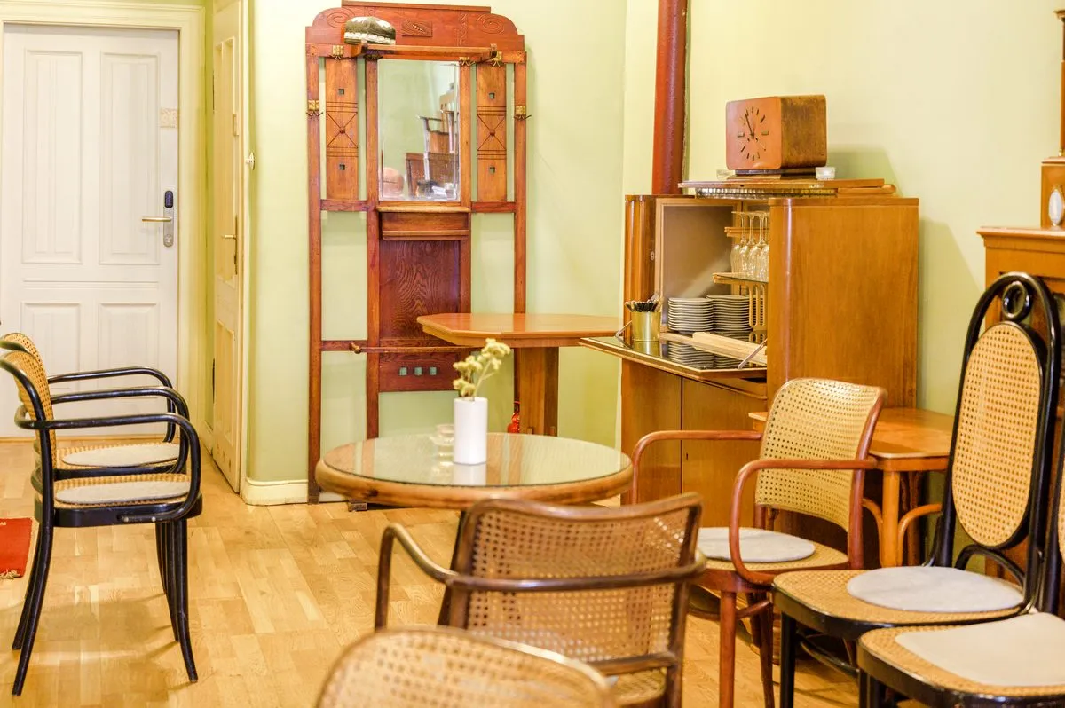 Фундаменты, статуя и бывший рынок. 5 мест в Варшаве, которые будут близки гродненцам