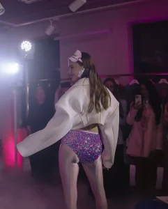 Шорты з паеткамі з шоурума Krikate House. Фота: Instagram брэнда