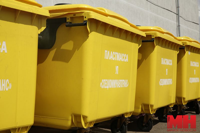 Культура, ЖКГ ці палітыка страху? Казашка здзівілася чысціні вуліц у Гродне, але ёй усё патлумачылі смеццевыя кантэйнеры