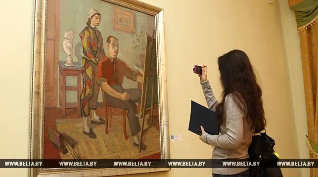 Выстава «Мастакі Парыжскай школы. Ураджэнцы Гродзеншчыны» з карпаратыўнай калекцыі «Белгазпрамбанка». Фота: БелТА
