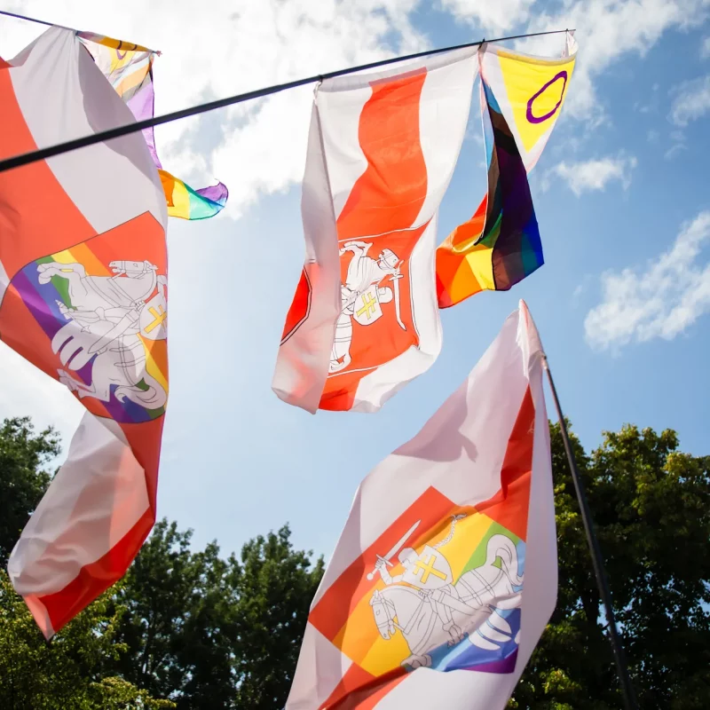 прайд у Варшаве - на яго прыйшлі ЛГБТК+ беларусы