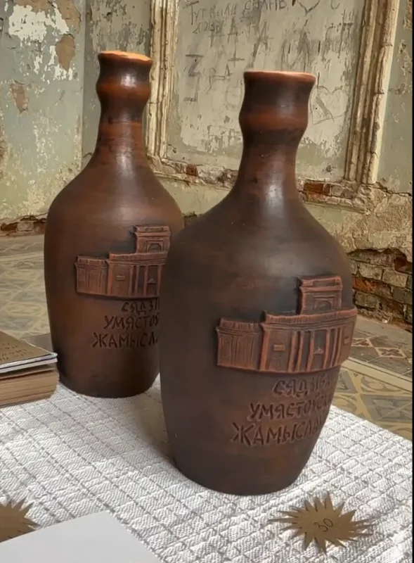 Сувениры дворца в Жемыславле