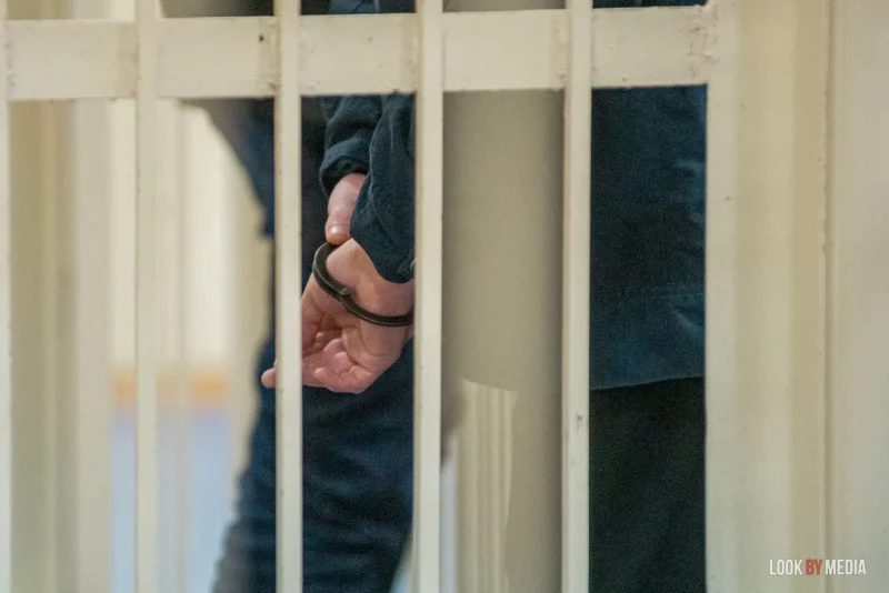 Жыхарам Ваўкавыска вынеслі прысуд па справе «дваровых чатаў» — больш за 23 гады турмы на ўсіх суд