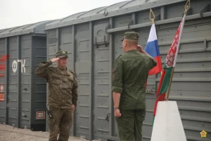 Расійскія і беларускія вайскоўцы, якія будуць прымаць удзел у вучэннях "Захад 2025". Фота: Міністэрства абароны Беларусі