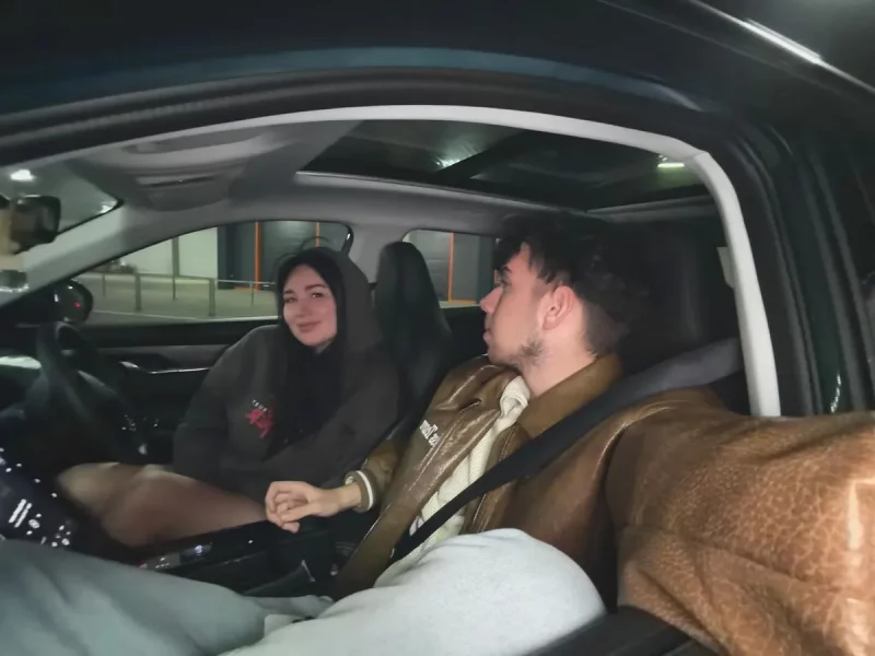 Яўгенія Тарасенка і Міхаіл Драгун. Фота: instagram.com/jennie.t/