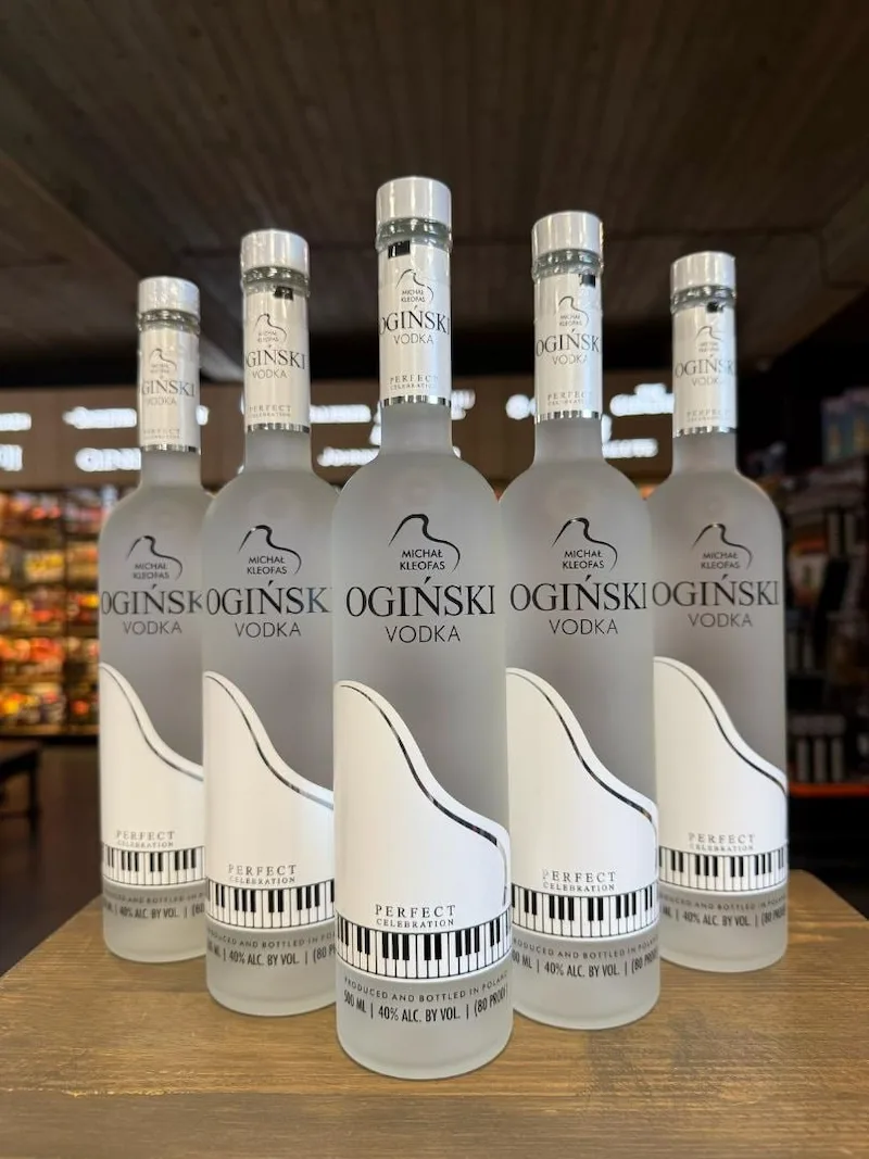 Брэнд алкаголю Польшчы - Гарэлка «Агінскі» ў польскай краме