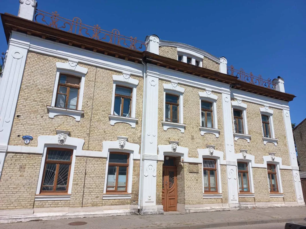 Студэнцкая, 6 - "дом з ільвамі". Фота: Дзяржаўны камітэт па маёмасці