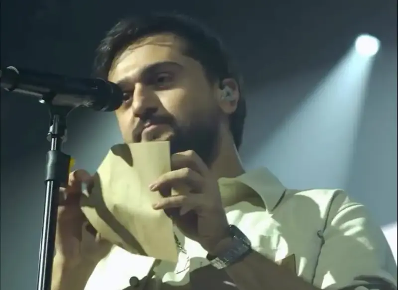 На канцэрце Jony у Гродне зладзілі гендар-паці На канцэрце Jony у Гродне зладзілі гендар-паці